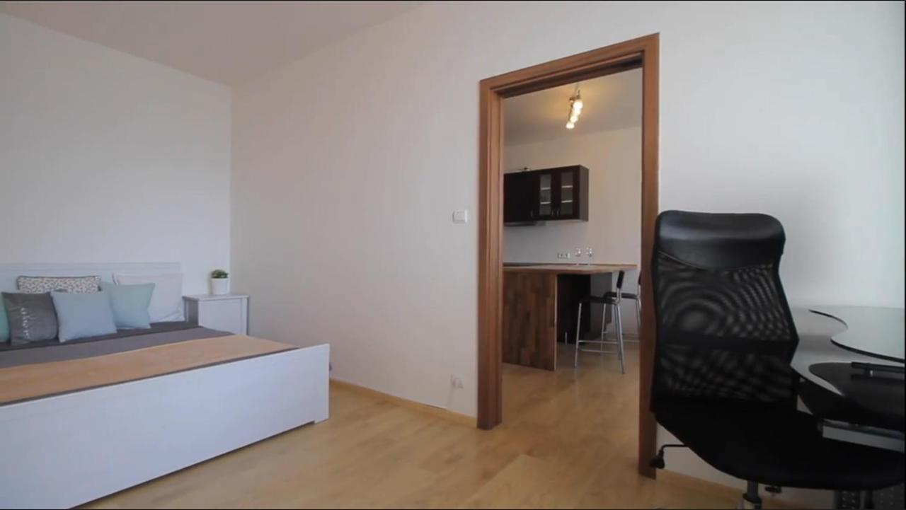 Apartment Julie Prague Exterior photo
